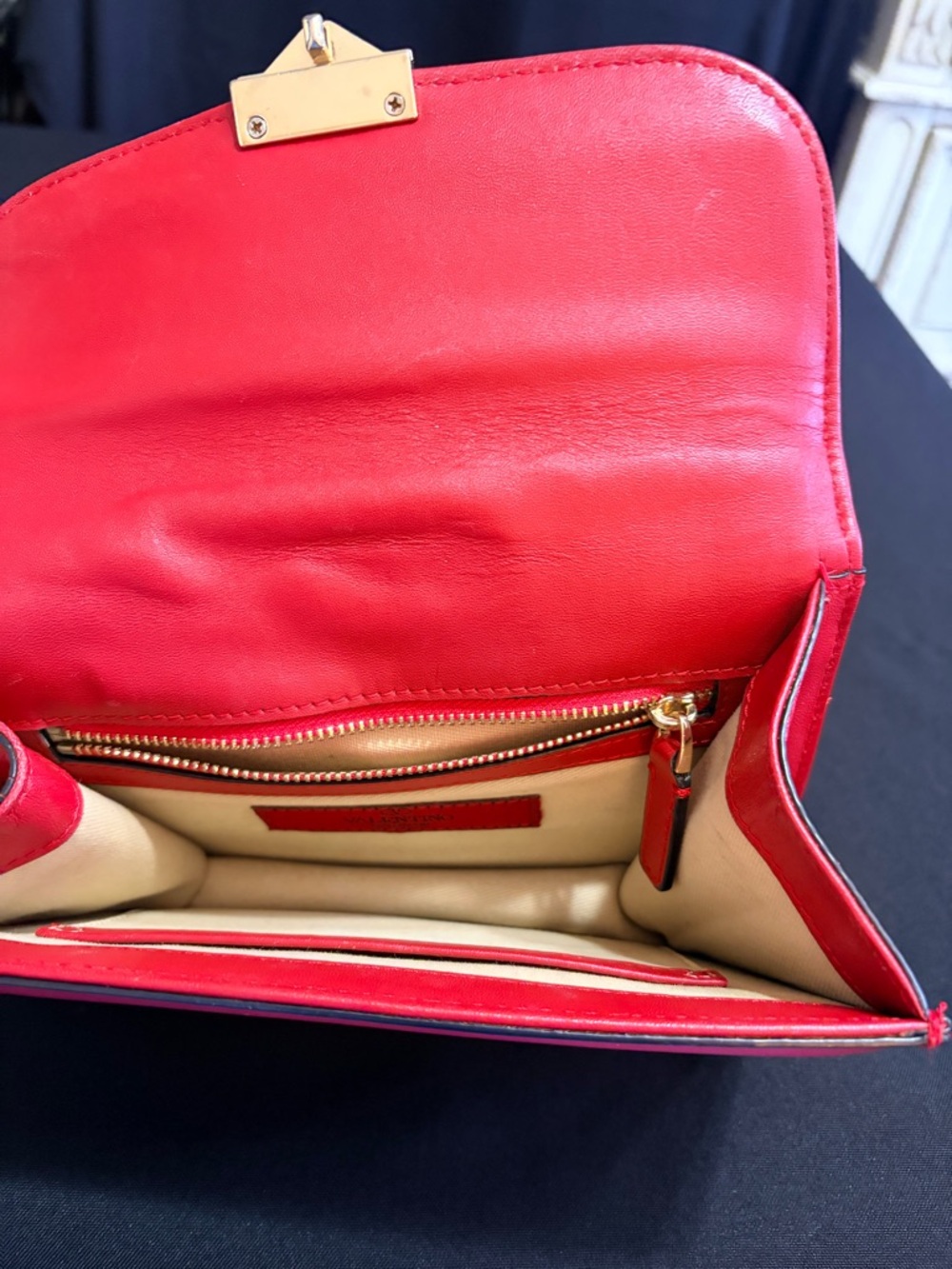 Valentino Garavani Red Leather Rockstud Chain Shoulder Bag Like New Authentic - Picture 10 of 14